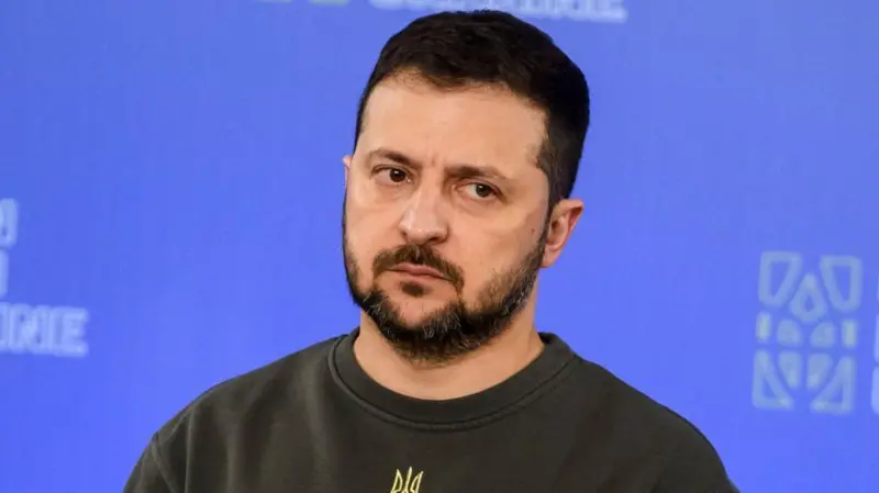 Россия преднамеренно атаковала нефтяные объекты Азербайджана в Украине - Зеленский