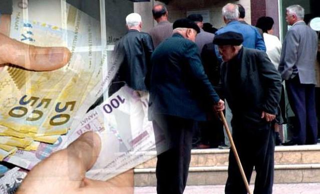Apreldə xüsusi şərtlərlə əmək pensiyası alanların sayı neçə nəfər olub?