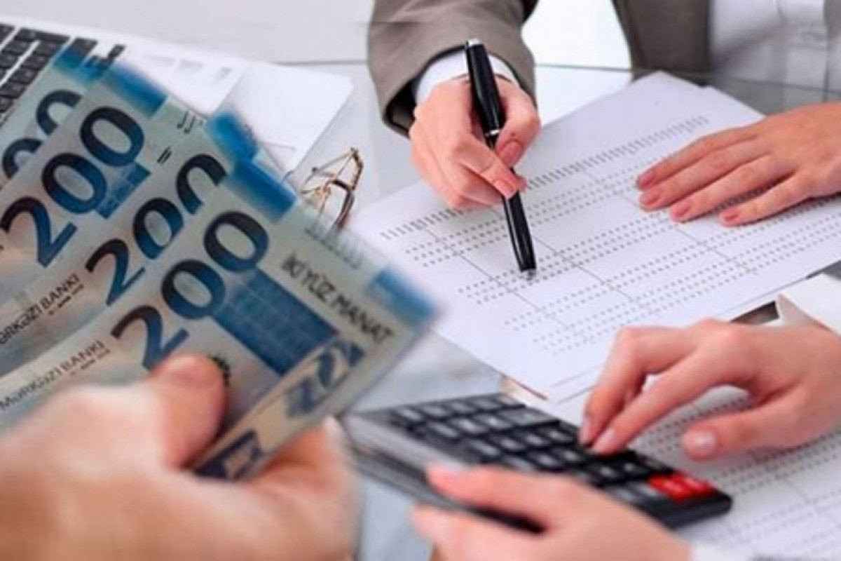Выросла среднемесячная заработная плата в Баку