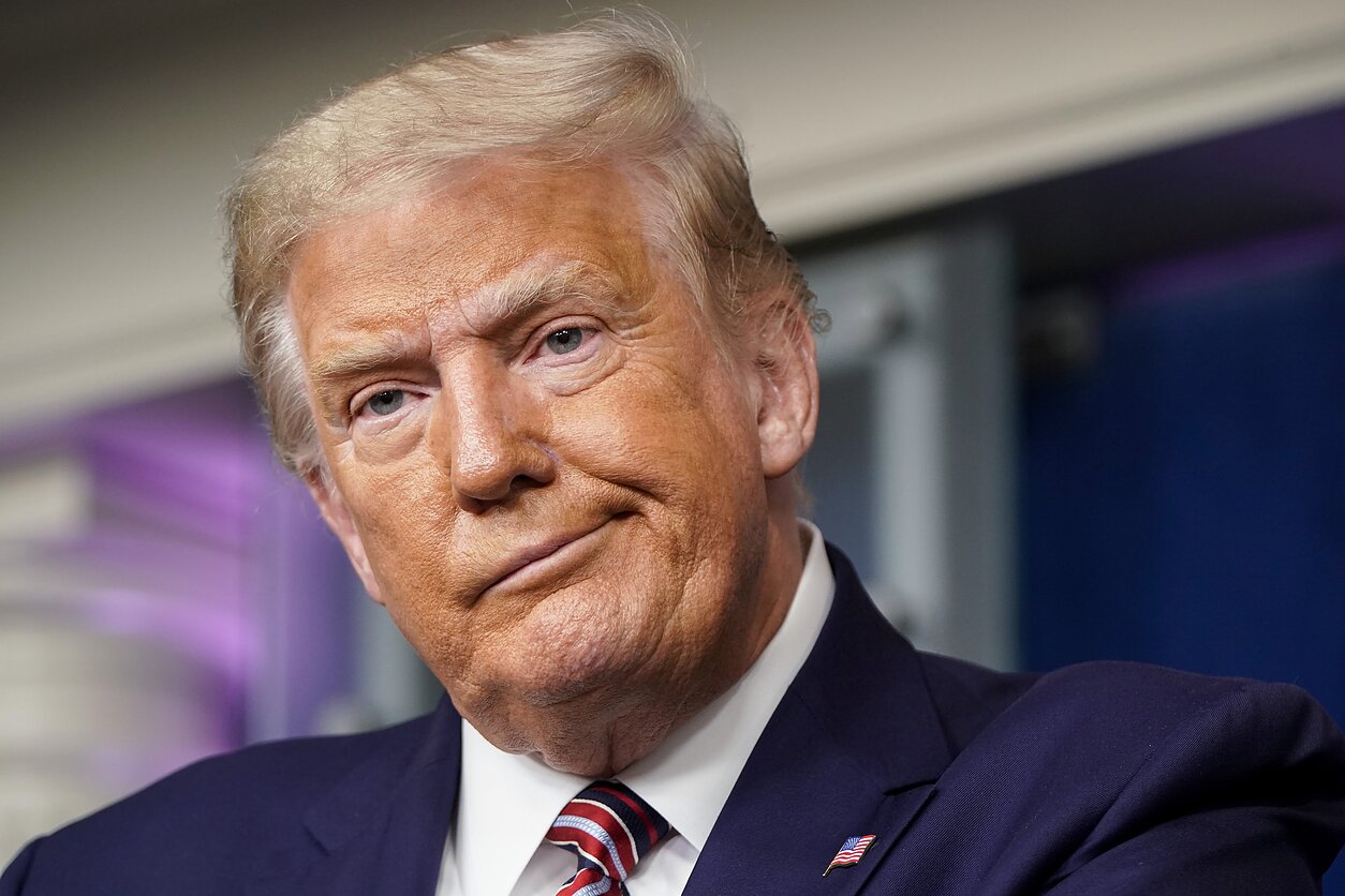 Трамп заявил лидерам ЕС, что переговоры РФ и Украины стартуют немедленно