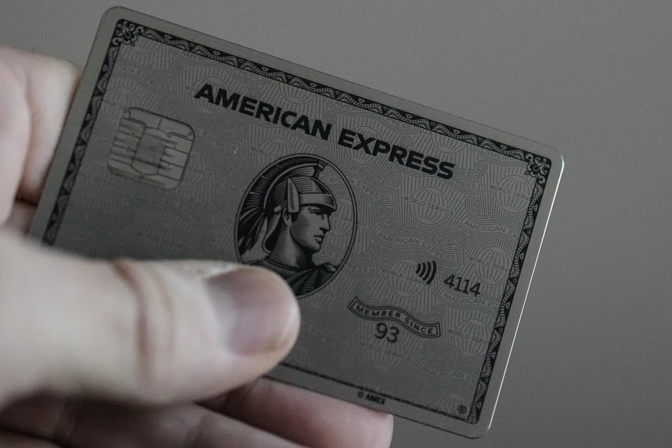 Azərbaycanda American Express kartları ilə nə qədər əməliyyat aparılıb?