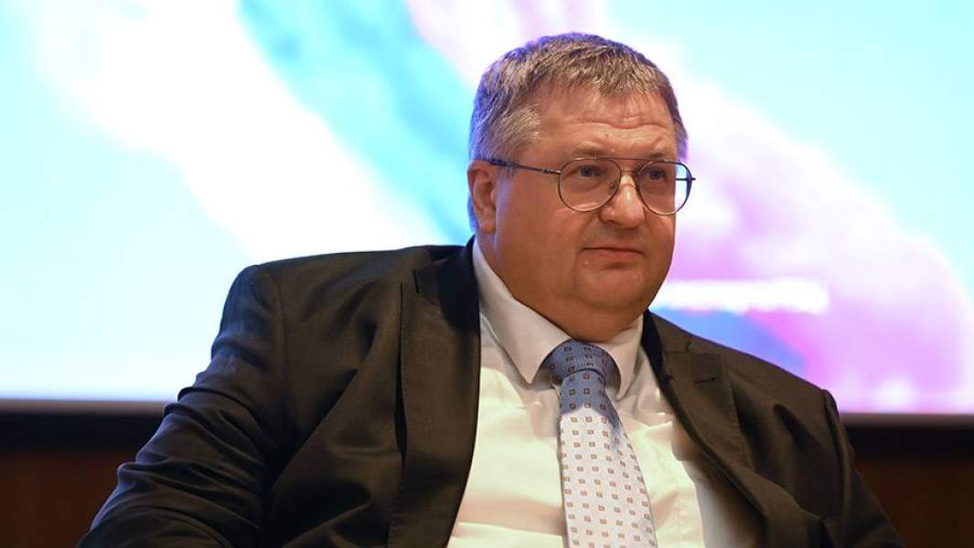 Оверчук убежден в хороших экономических связях между Россией и Азербайджаном