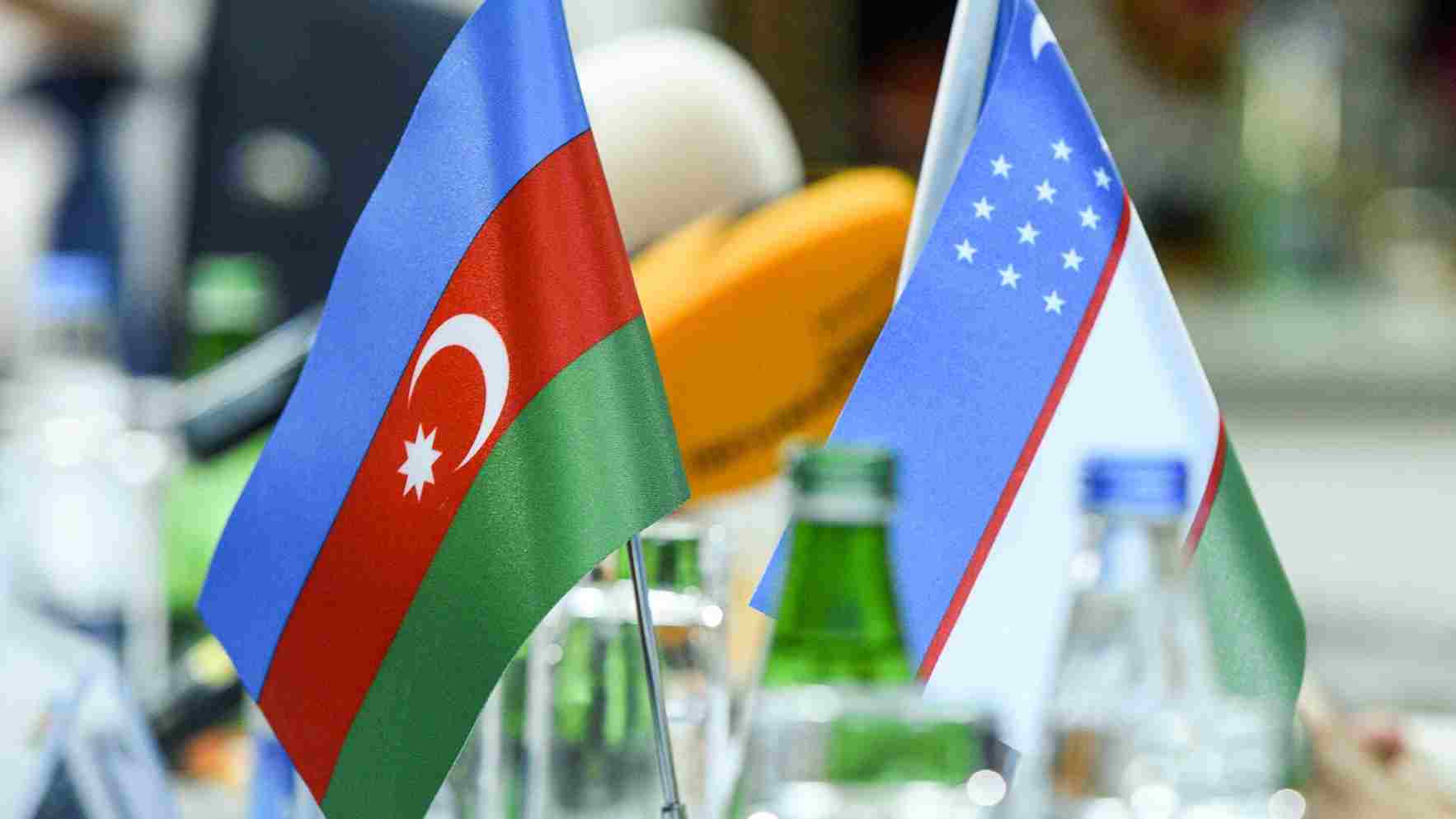 Азербайджан и Узбекистан обсудили развитие межпарламентского диалога