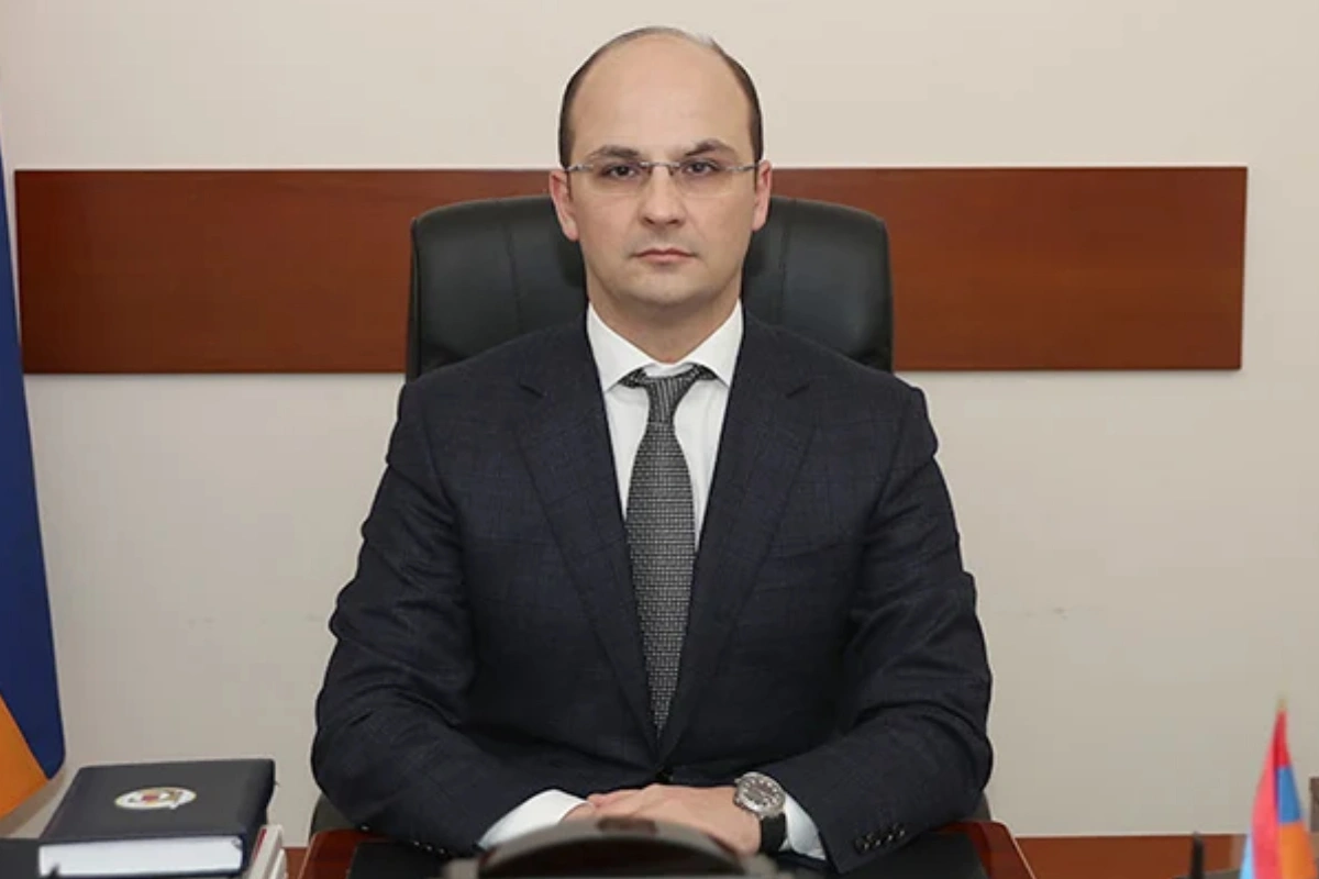 Глава СНБ Армении примет участие на форуме в Баку