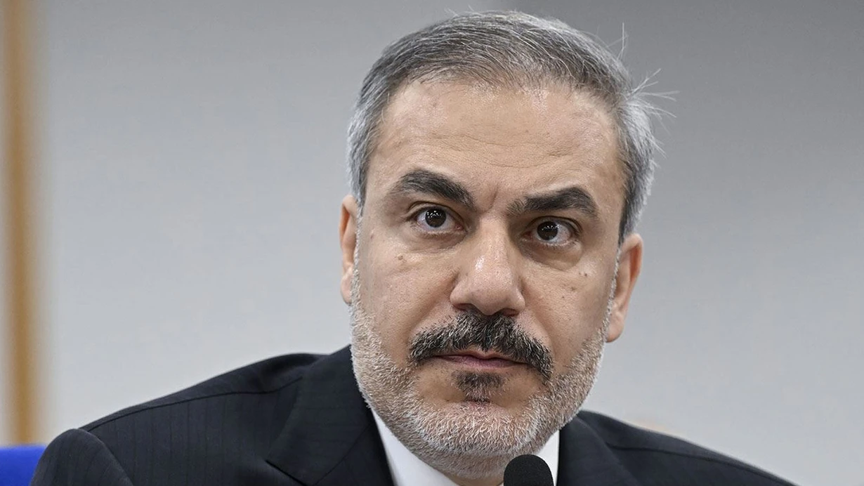 Россия и Украина демонстрируют готовность продолжать войну - Хакан Фидан