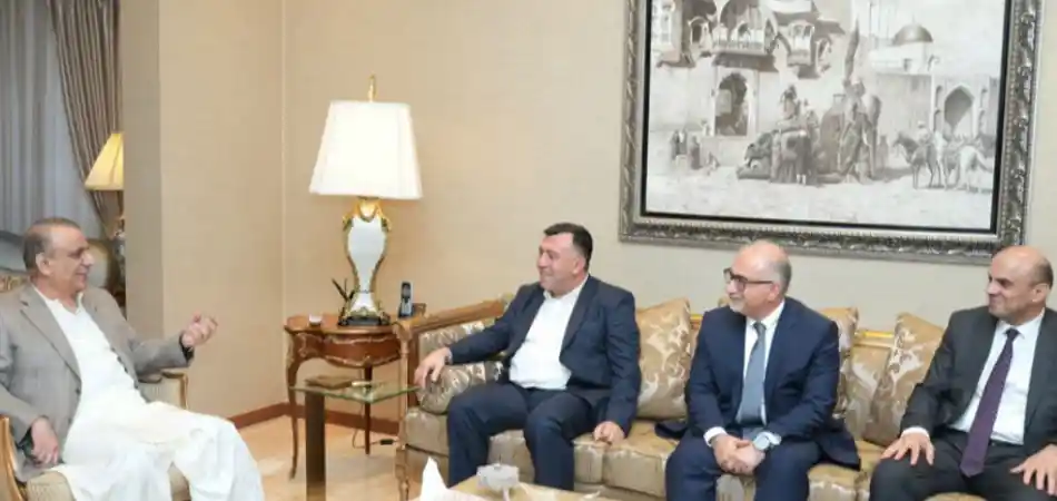 Pakistan və Azərbaycan ticarəti və qarşılıqlı investisiyaları artırmaq öhdəliyini təsdiqləyirlər
