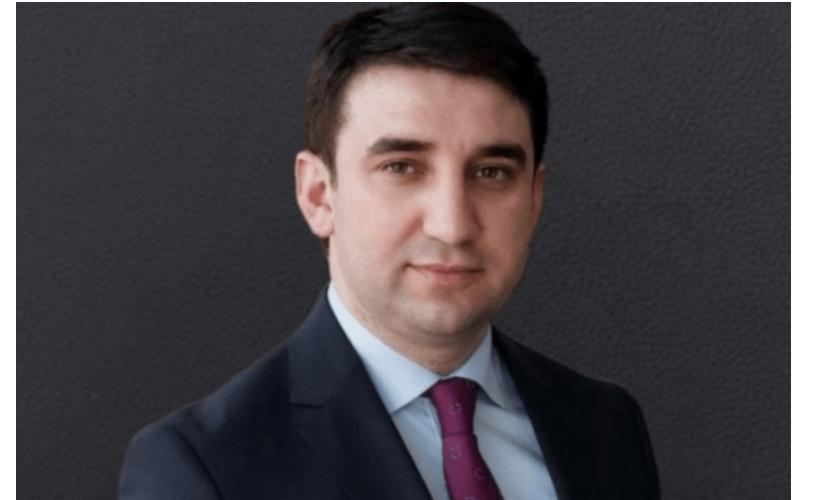 Из "Unibank"-а в AZAL