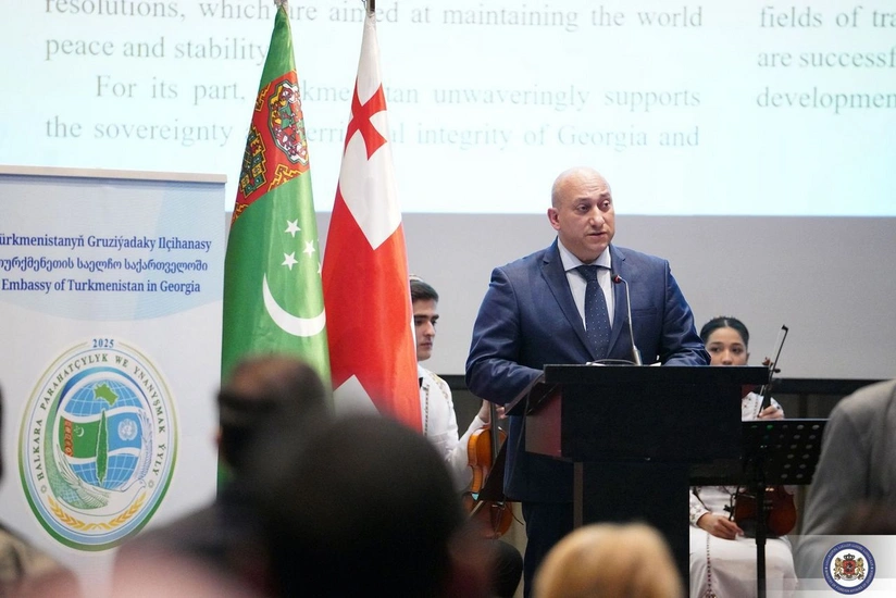 Средний коридор открывает новые экономические возможности для Грузии и Туркменистана - Хвтисиашвили