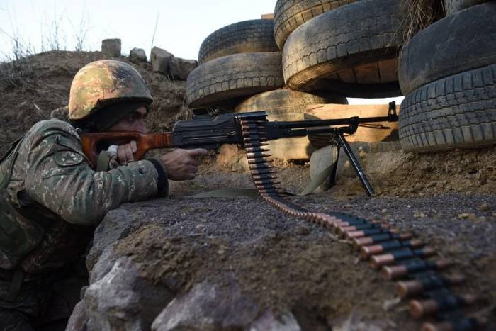 Позиции Азербайджанской армии вновь подверглись обстрелу с различных направлений