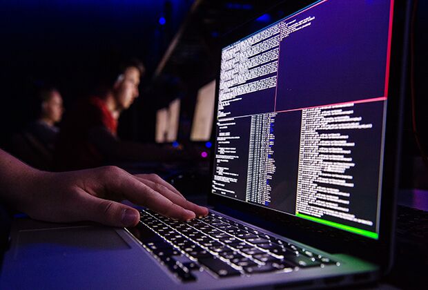 Hakerlər "Microsoft" proqram təminatında zəifliyə görə ABŞ agentliklərinə hücum ediblər