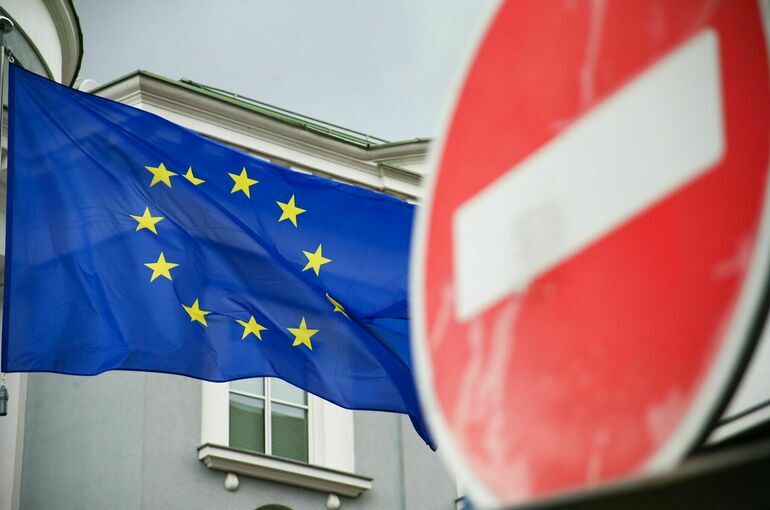 ЕС утвердил 17-й пакет санкций против России